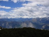 Blick nach Norden zur Adamellogruppe und Ortlergruppe