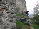 Ausstieg aus dem Schluchtenklettersteig beim Castello di Drena