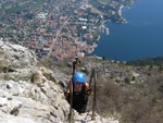 Das Ende der ersten Leiterpassage, im Hintergrund Riva