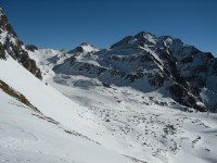 Blick vom Pass d&#8217;Ela nach S&uuml;den mit: Furschela da Tschitta &#8211; Piz Cuetschens &#8211; Piz Val Lunga und ein wenig weiter rechts hinten noch der gestrige Gipfel der Piz Salteras.