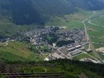 Tiefblick auf Andermatt