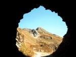 Blick aus dem ersten Tunnel von der Ijes Alpe zur Hornspitze