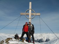 Sebastian und Ich am seltenst besuchten (letzter Gipfelbucheintrag Juli 2007, Buchalter 8 Jahre) Griankopf 2896m.