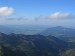 Blick nach Norden mit Sonthofen, Immenstadt im Illertal.