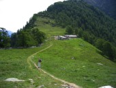 Nach ca. 40 min Aufbruch vom Roccoli dei Lorla erreichen wir die untere Alpe Agrogno.