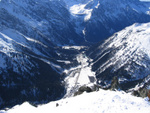 Blick in Bregaglia Tal mit Casaccia und im Hintergrund der Albigna Stausee
