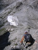 Beim Abstieg in die Einsattelung zwischen Ampferstein und Marchreisenspitze.