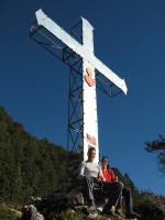 Alexandra und Ich am Punta Polse 1450m mit einem k&uuml;hlen Stiegl-Bier.