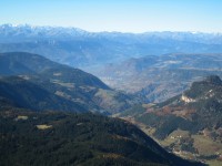 Vom Santner Klettersteig kann man den st&auml;ndigen Blick auf Bozen genie&szlig;en.