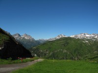 Blick vom Kriegersattel ins Lechquellengebirge.