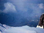 Blick in die Schweiz nach Schiers und Landquart von Wolkenfetzen verdeckt