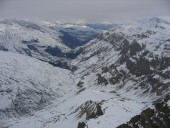 Blick nach Norden durch das Peil Tal ins Valser Tal.