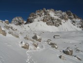 Nach wenigen Gehminuten von der Kapelle Alpini erreicht man die Rif. Lavaredo.